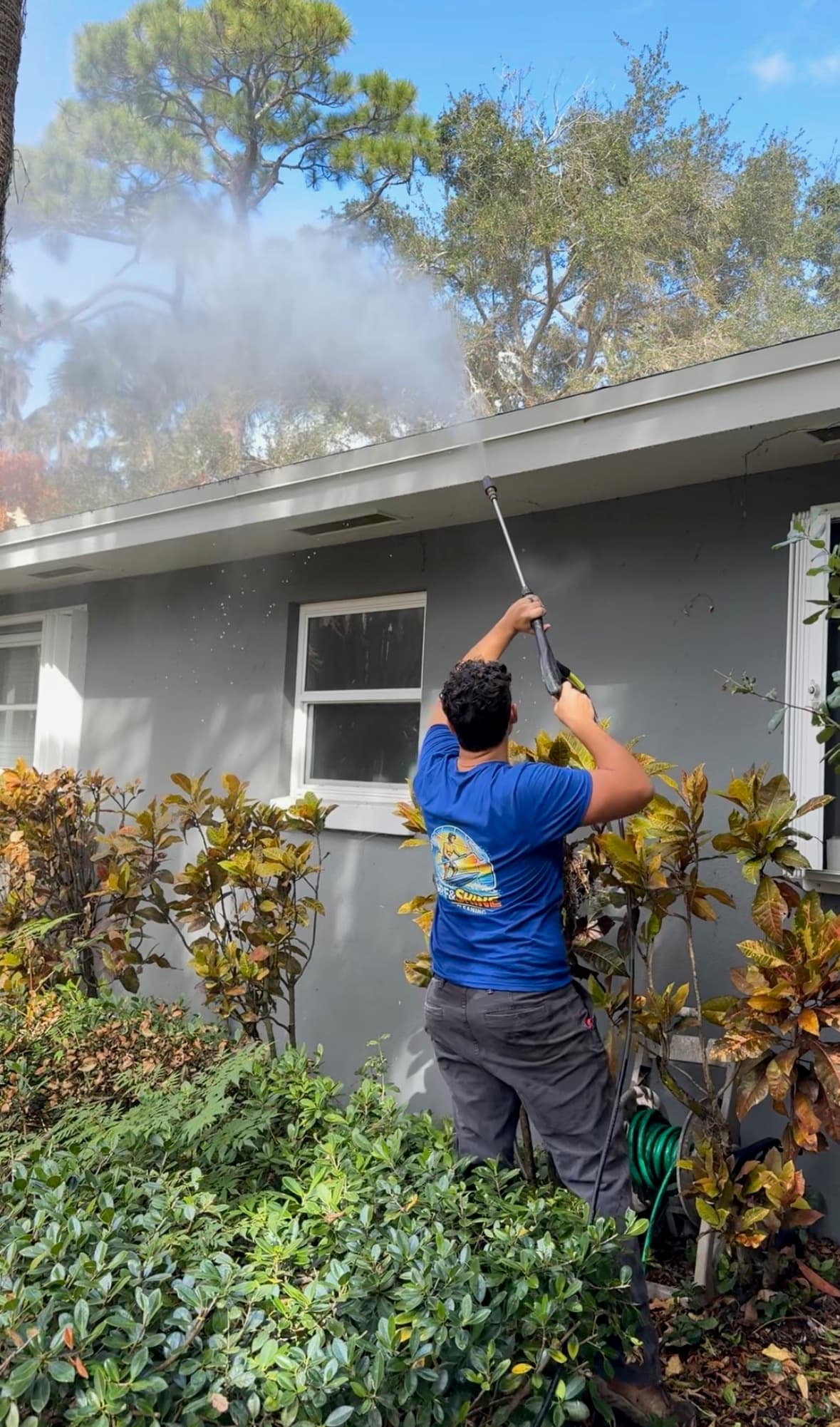 Gutter Cleaning Melbourne FL