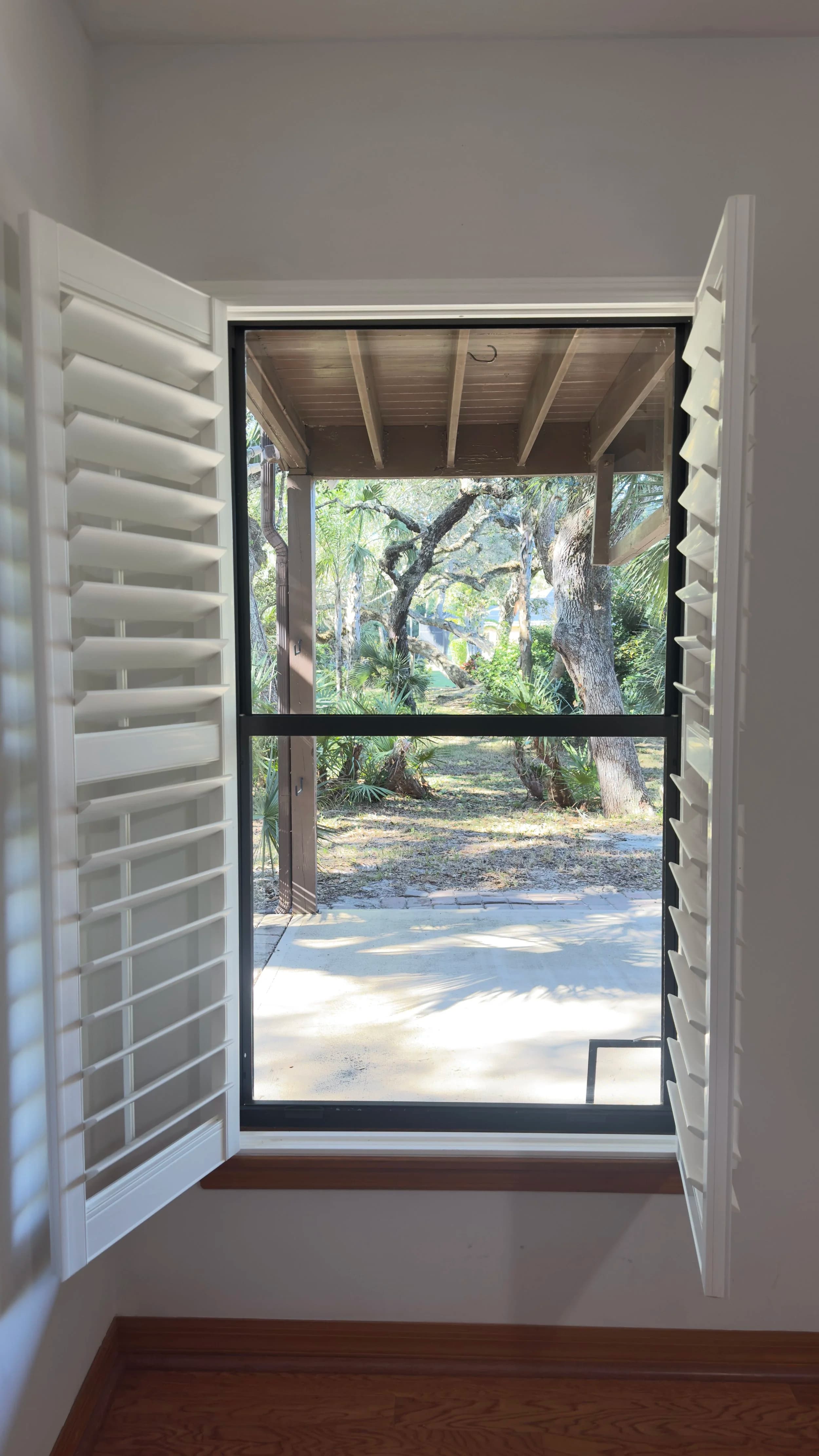 Suntree FL window cleaning